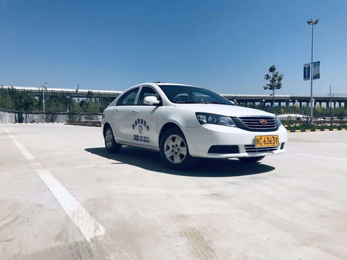 教练车